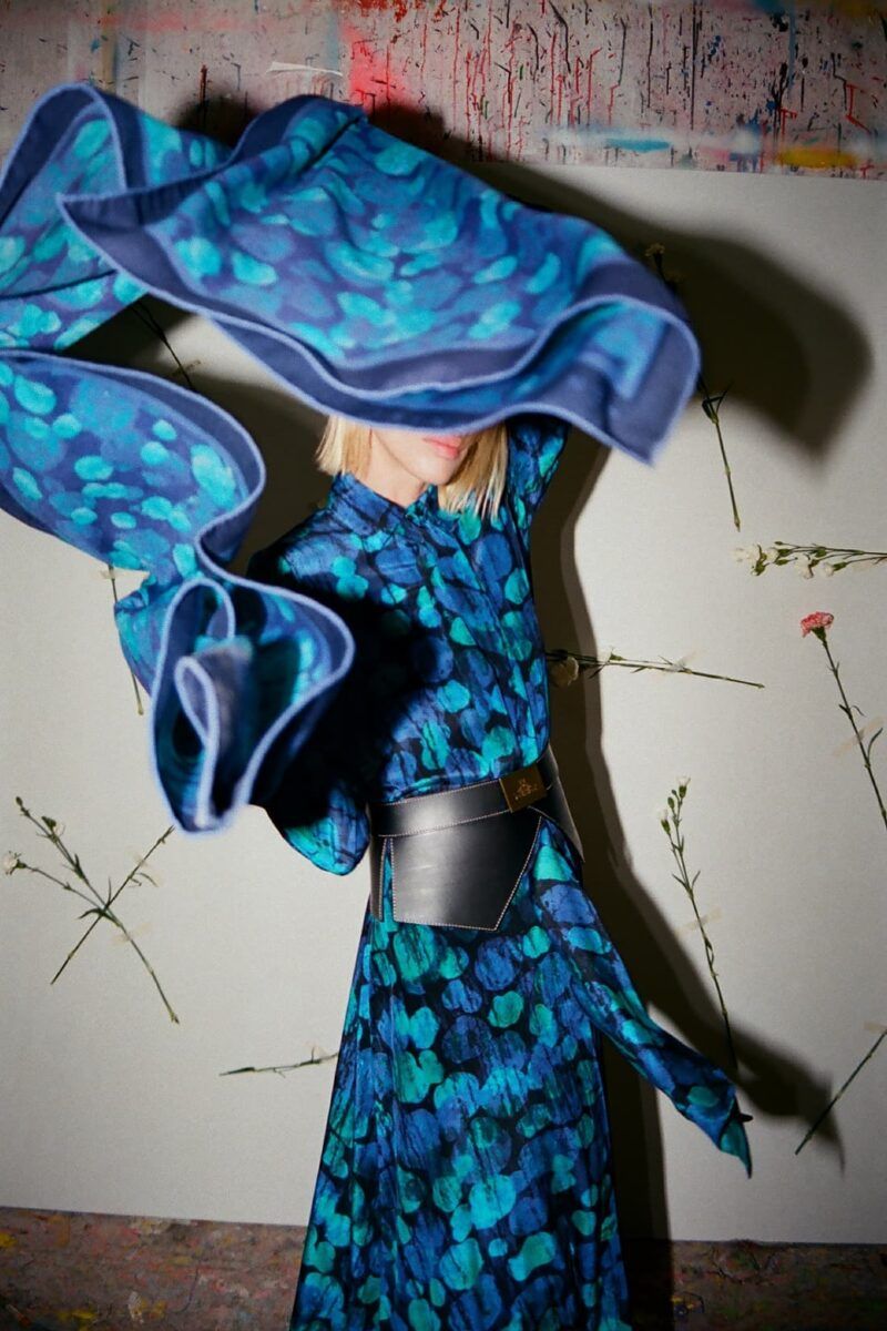 Pañuelo Serene Blue - Para tu look de invitada de boda - Arena Martínez - 1